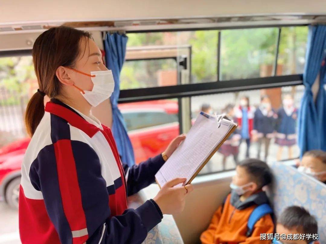 遇事不慌，聽從指揮！柏林陽光幼兒園校車安全演練，為愛護航！