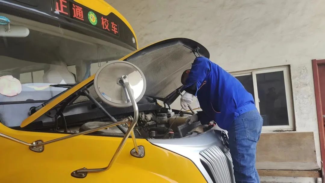 平安校園創(chuàng)建 |全縣校車安全工作會議召開