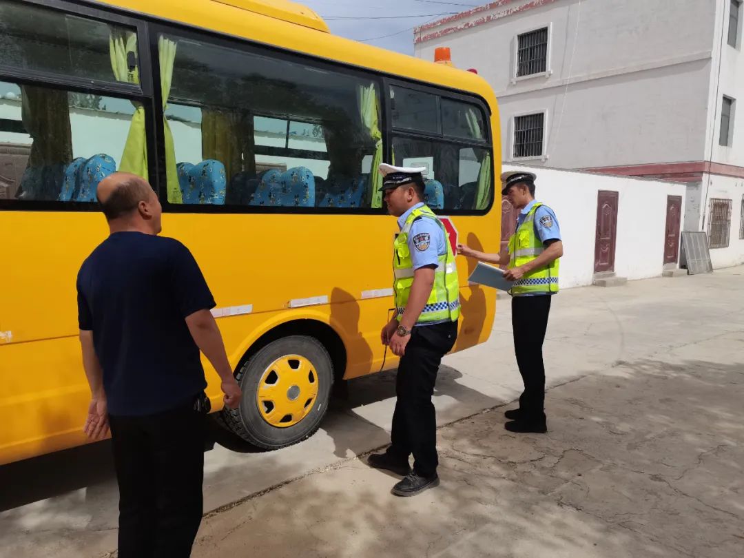 【七進(jìn)宣傳】嚴(yán)把校車安全關(guān),擰緊校園“安全閥” 圖片