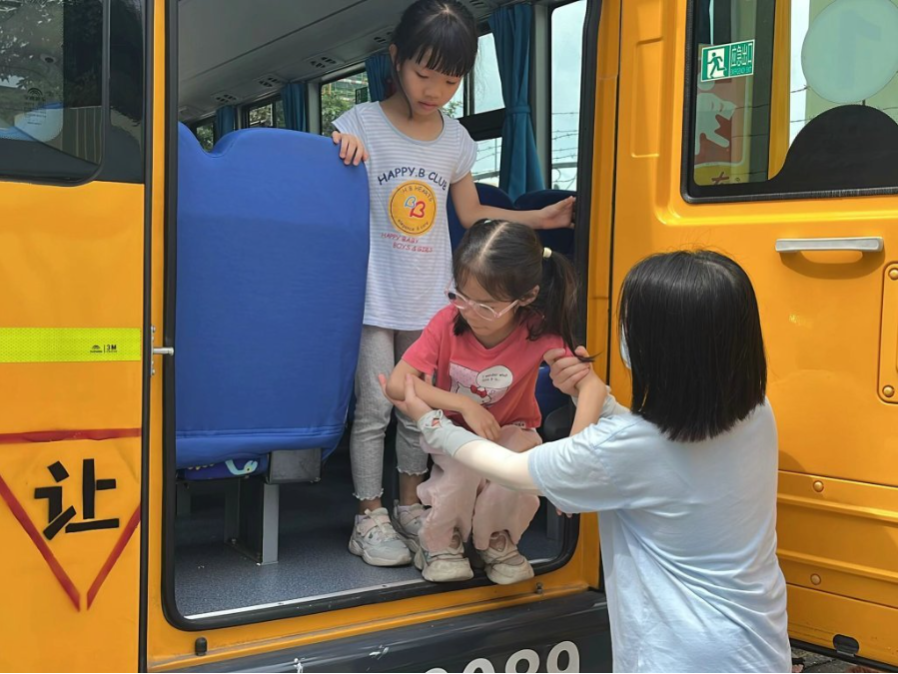 安全護航，平安抵達 ▎佛山市南海區大瀝禹源幼兒園2024年校車安全應急演練