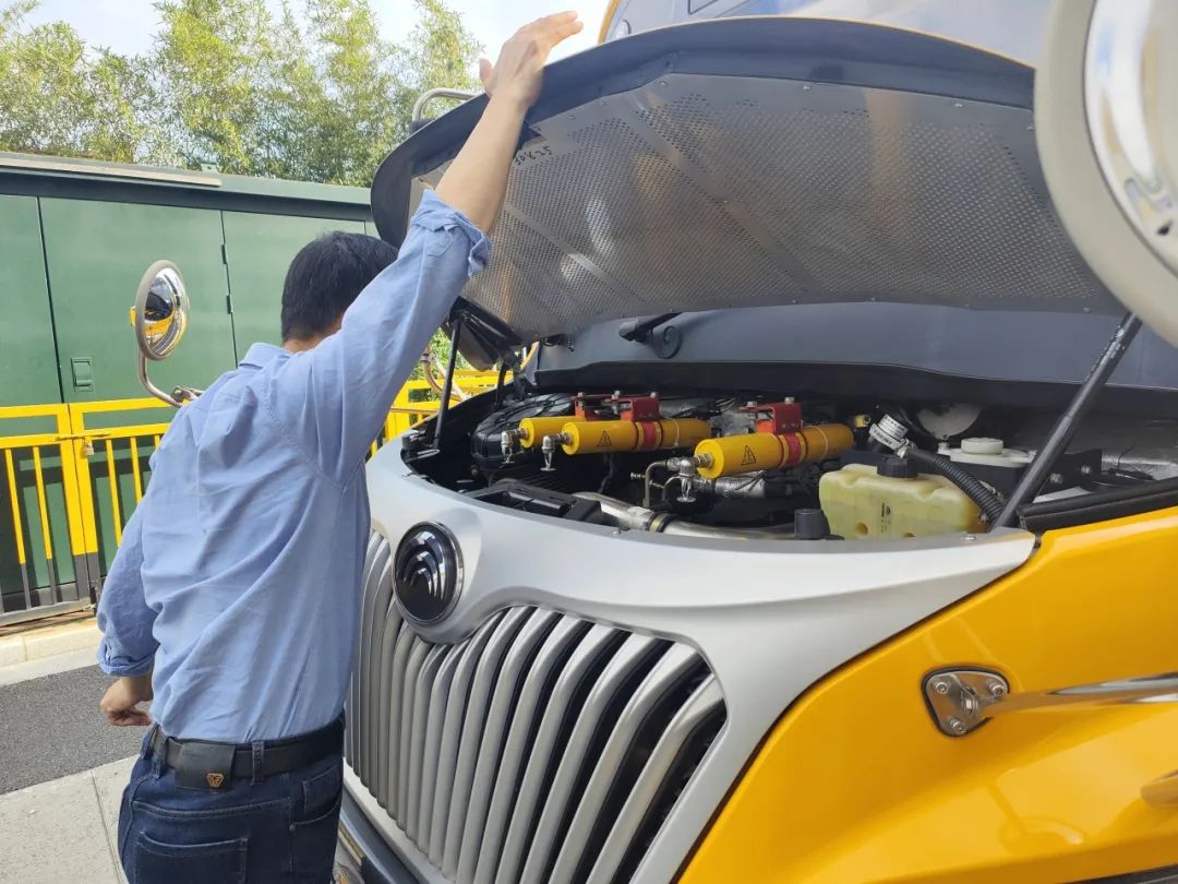 以練筑防 安全啟航 | 興化市陽山幼兒園校車安全應(yīng)急疏散演練 以練筑防 安全啟航 | 興化市陽山幼兒園校車安全應(yīng)急疏散演練