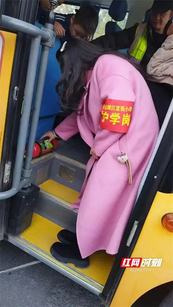 永州市冷水灘區富強小學2024年秋季校車管理工作紀實/ 永州市冷水灘區富強小學2024年秋季校車管理工作紀實