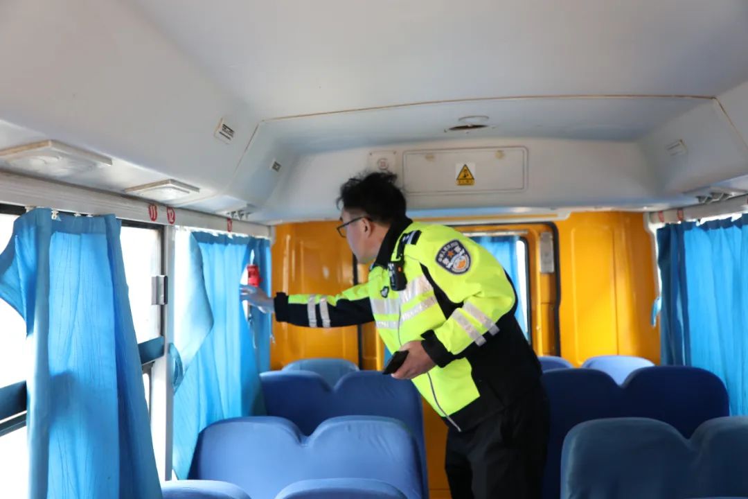 射陽開展校車專項檢查 ,守護學生出行安全! 圖片