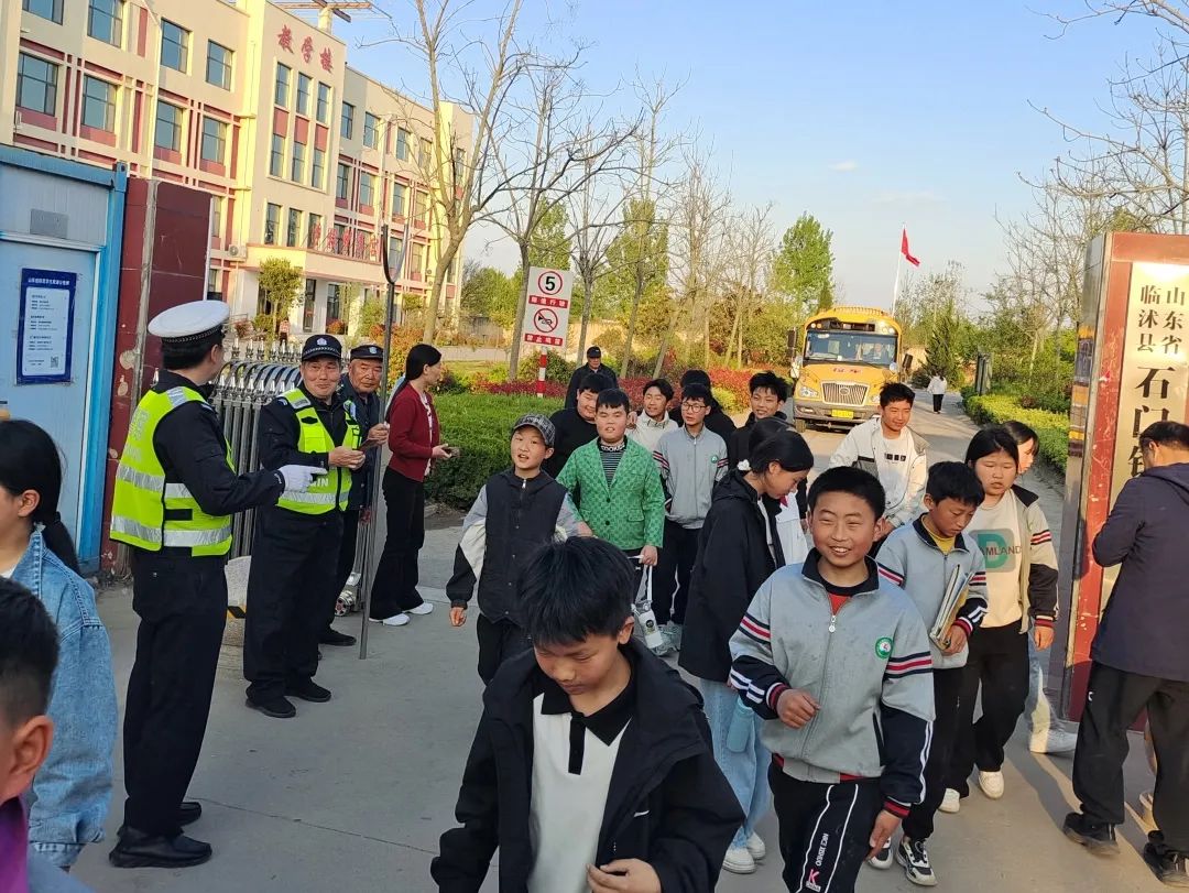 擰緊校園安全閥 護好學生平安路 擰緊校園安全閥 護好學生平安路