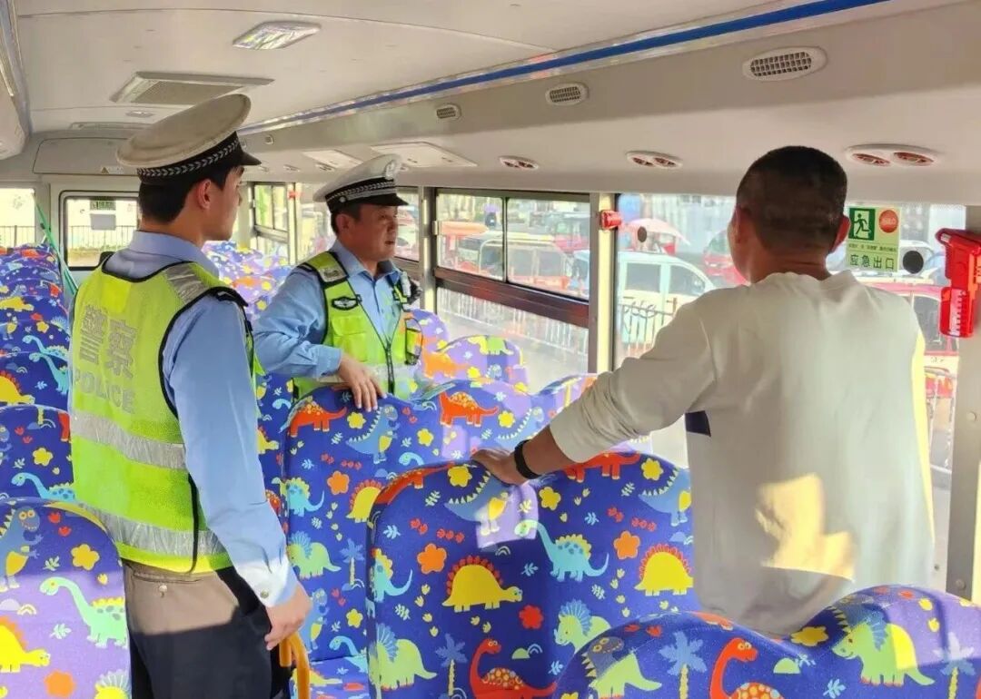 聚焦校園安全 筑牢平安防線 聚焦校園安全 筑牢平安防線