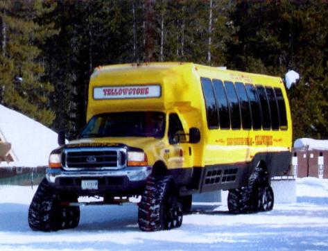 美國(guó)校車：一項(xiàng)延續(xù)百余年的安全工程(圖)