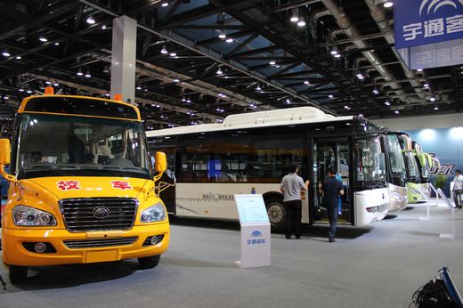 宇通新國標校車配四模塊安芯系統