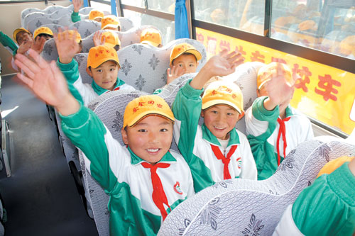 青海湟源：實現校車在農村寄宿制學校全覆蓋