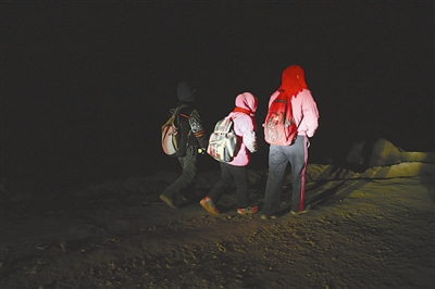 一起耐人尋味的“拒收校車”事件