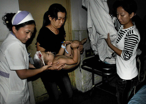 歷數(shù)近年來的校車事故