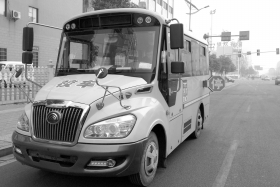 長沙:30多條處罰標準約束校車走“安全道” 長沙:30多條處罰標準約束校車走“安全道”