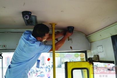 九江校車安裝視頻監控系統保障學生出行安全/ 九江校車安裝視頻監控系統保障學生出行安全