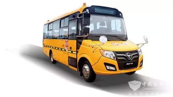 扛起責任打造匠心品質 福田歐輝啟動2019年暑期校車巡展活動 扛起責任打造匠心品質 福田歐輝啟動2019年暑期校車巡展活動