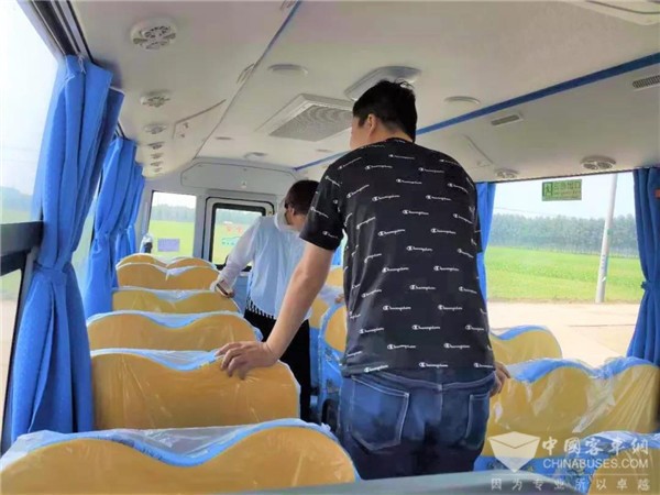 扛起責任打造匠心品質 福田歐輝啟動2019年暑期校車巡展活動 扛起責任打造匠心品質 福田歐輝啟動2019年暑期校車巡展活動