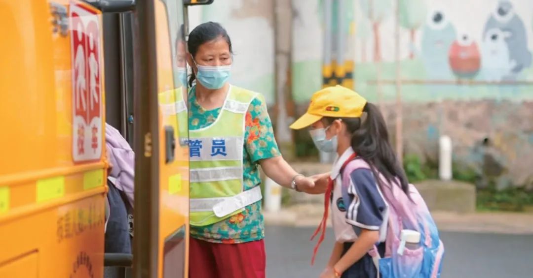 校車安全的下一個十年/ 圖片