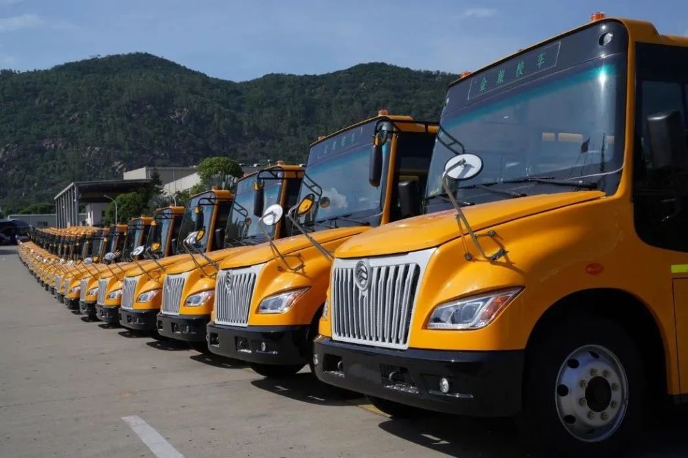 平安上學路,金旅校車為“愛”守護 平安上學路,金旅校車為“愛”守護