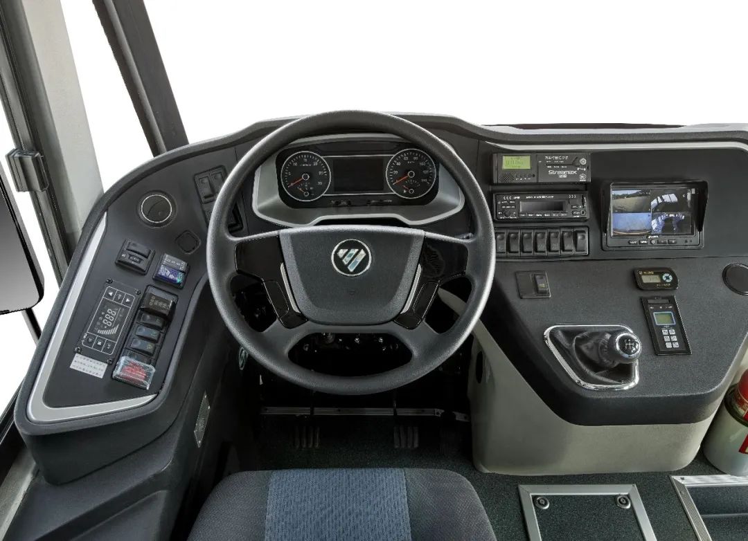 快看,你要的安全感來了!今天,帶你看看歐輝健康校車 快看,你要的安全感來了!今天,帶你看看歐輝健康校車