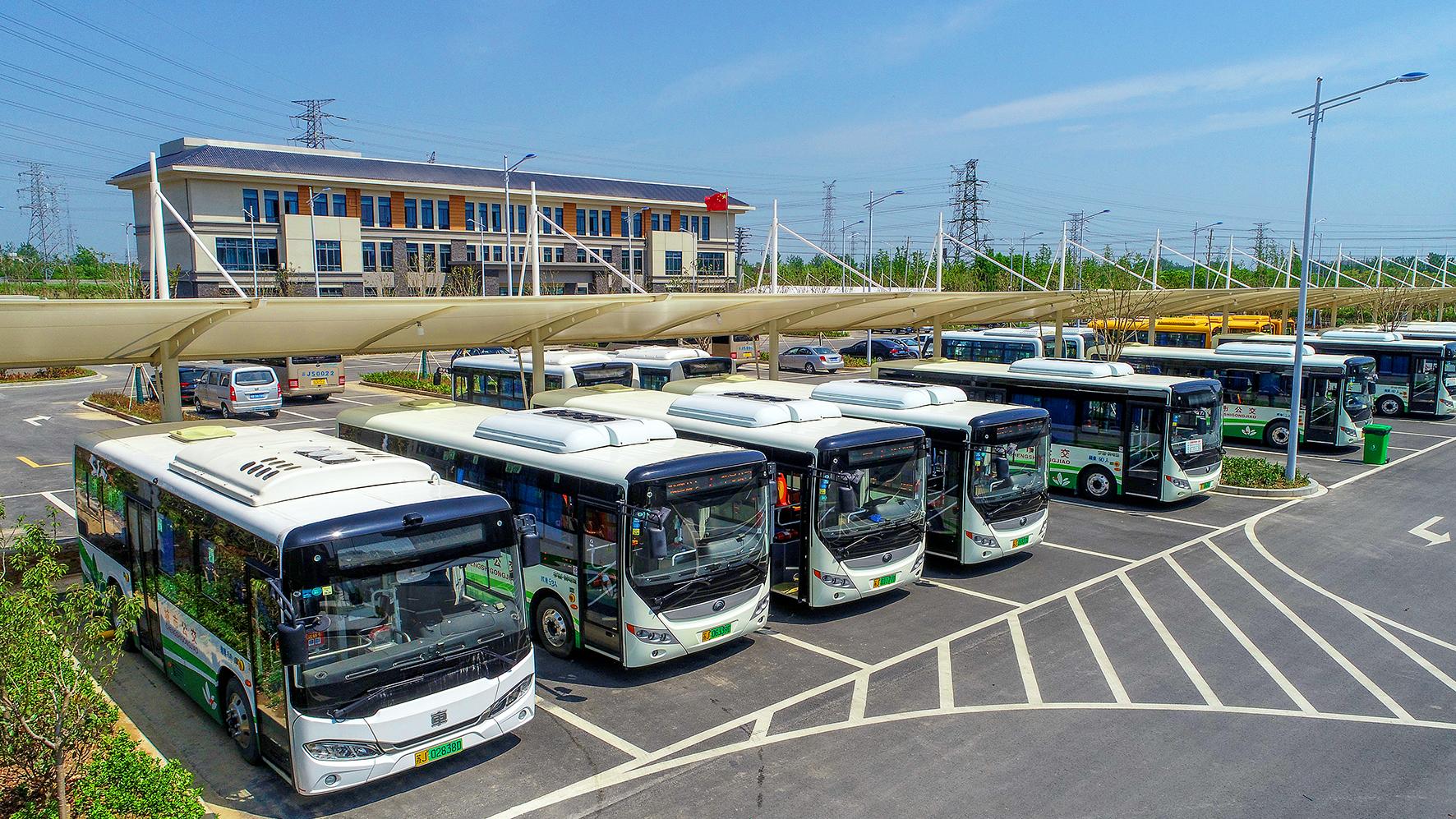 情系鄉(xiāng)村百姓 愛惠莘莘學(xué)子——濱海交通控股集團開展校車服務(wù)工作紀(jì)實 情系鄉(xiāng)村百姓 愛惠莘莘學(xué)子——濱海交通控股集團開展校車服務(wù)工作紀(jì)實