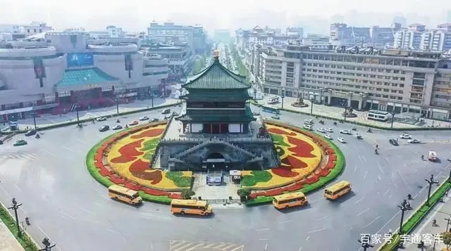十年堅守上學(xué)路,新星校車開啟西安高端校車市場大門 十年堅守上學(xué)路,新星校車開啟西安高端校車市場大門