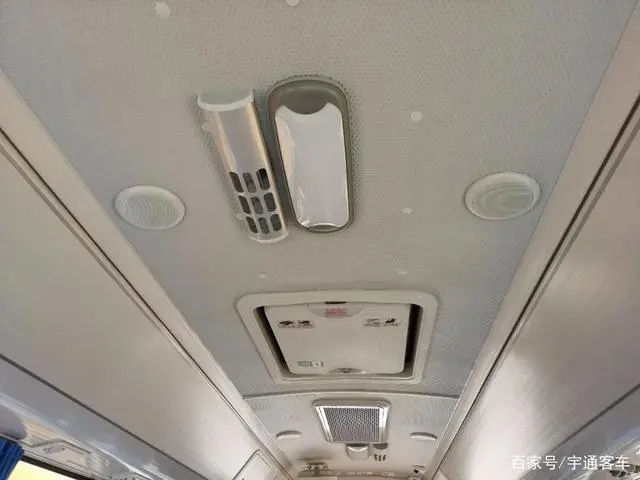 十年堅守上學(xué)路,新星校車開啟西安高端校車市場大門 十年堅守上學(xué)路,新星校車開啟西安高端校車市場大門