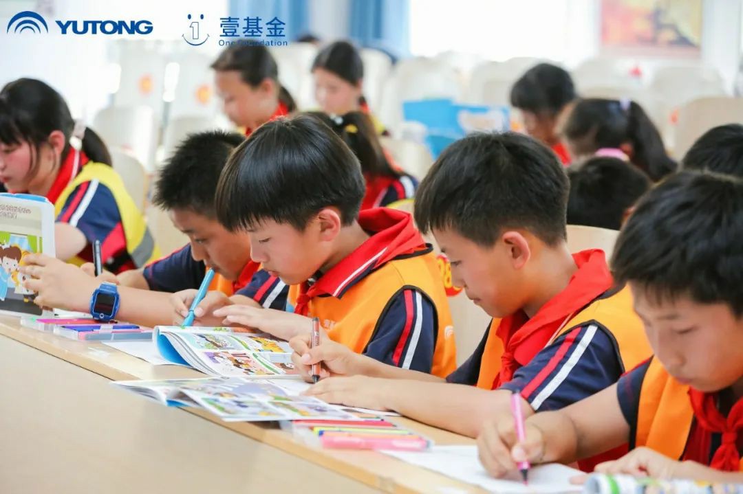 一路“童”行,2023宇通&壹基金兒童交通公益行上半年完美收官 一路“童”行,2023宇通&壹基金兒童交通公益行上半年完美收官