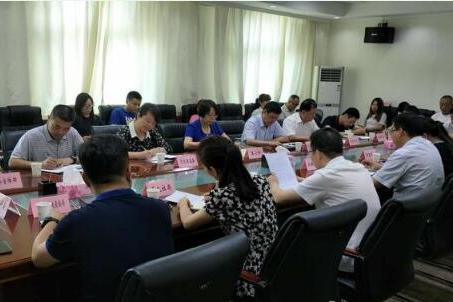 西安市高陵區(qū)召開上半年校車安全管理聯(lián)席會(huì)議