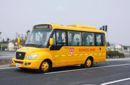 博望區(qū)實(shí)施“暖心校車(chē)”工程 博望區(qū)實(shí)施“暖心校車(chē)”工程