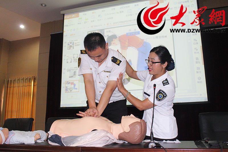 膠州400名交運溫馨校車員工利用暑假學習充電