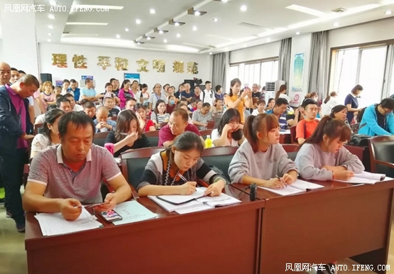 西安:二〇一八新學年校車交通安全工作大部署 西安:二〇一八新學年校車交通安全工作大部署