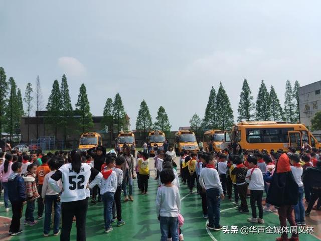 加強校車安全管理,保障乘車學生安全 加強校車安全管理,保障乘車學生安全