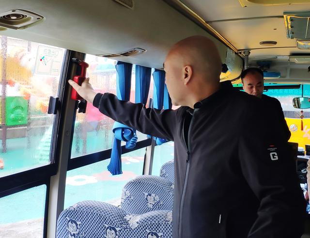 防微杜漸!邵陽開展校車安全管理工作大檢查 防微杜漸!邵陽開展校車安全管理工作大檢查