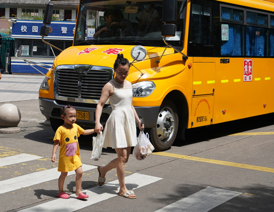 寧波校車率先裝上自動防撞器/ 微信圖片_20200819130304_副本.jpg