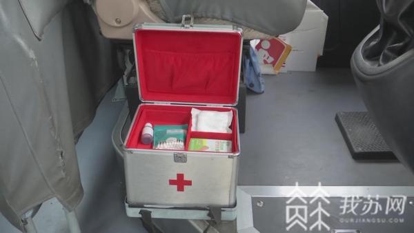 常州:迎接開學季加強校車檢測 尤其是對駕駛員的安全督查 常州:迎接開學季加強校車檢測 尤其是對駕駛員的安全督查