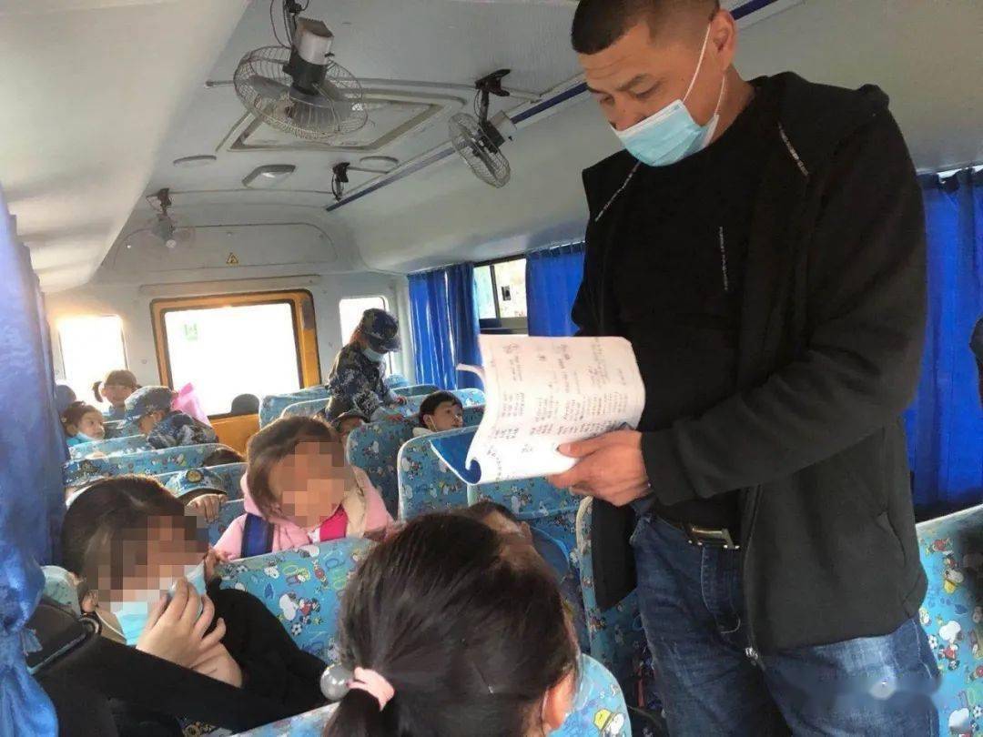 新疆:石河子強化校車安全管理! 新疆:石河子強化校車安全管理!