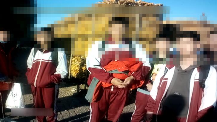 清苑交警:這種“黑校車”堅決不能坐! 清苑交警:這種“黑校車”堅決不能坐!