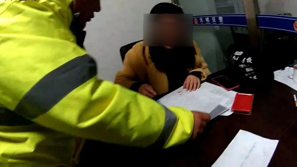 河北：大城這一幼兒園校車違法超載！駕駛員無證駕駛！