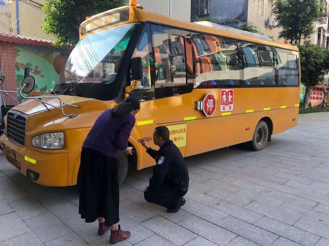 新豐公安四項舉措強化校車安全管理/ 新豐公安四項舉措強化校車安全管理