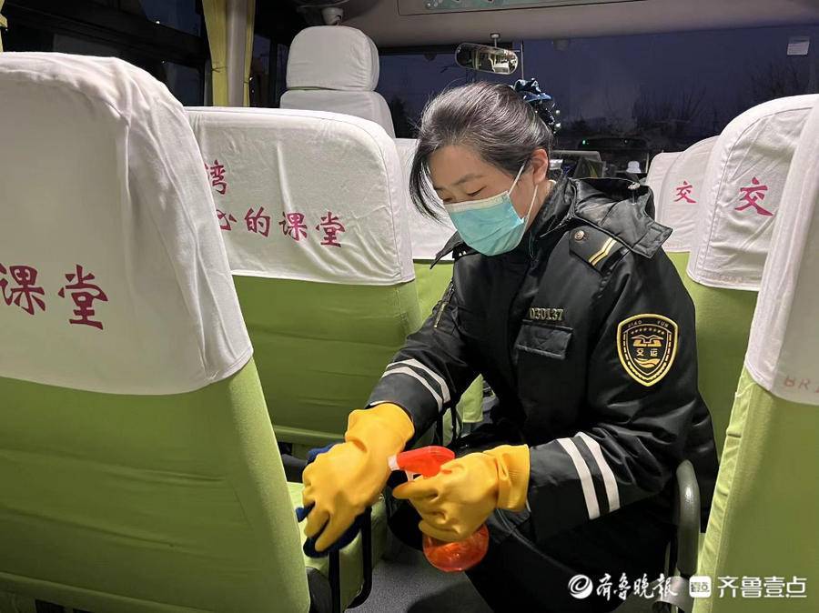 再添15條校車線路,新學期又有760余名學生坐上大鼻子 再添15條校車線路,新學期又有760余名學生坐上大鼻子