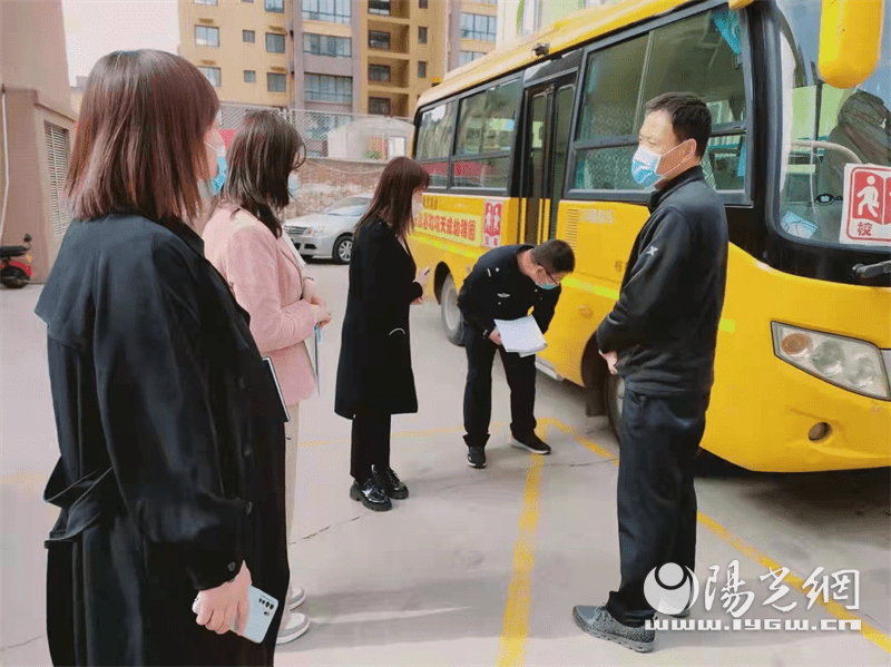 長武校車安全檢查 全力保障學生平安上下學