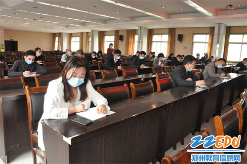 滎陽市教育局召開2022年校車安全管理工作會/ 微信圖片_20220415085322