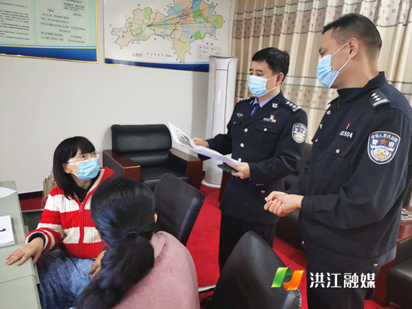 市領(lǐng)導(dǎo)到平安校車服務(wù)有限公司督導(dǎo)檢查工作/ 4.18(1) (1).jpg