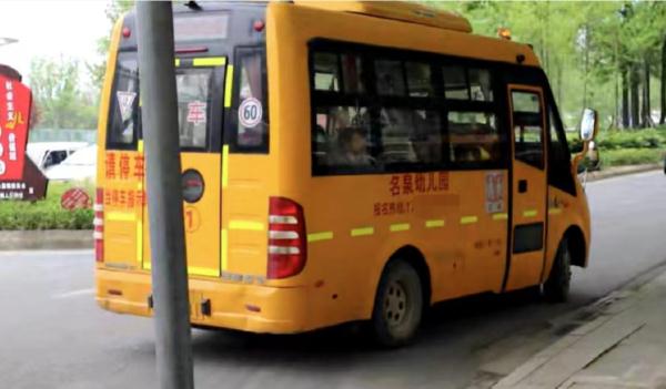 貴陽一幼兒園校車超員73%，司機涉危險駕駛罪被刑事立案！