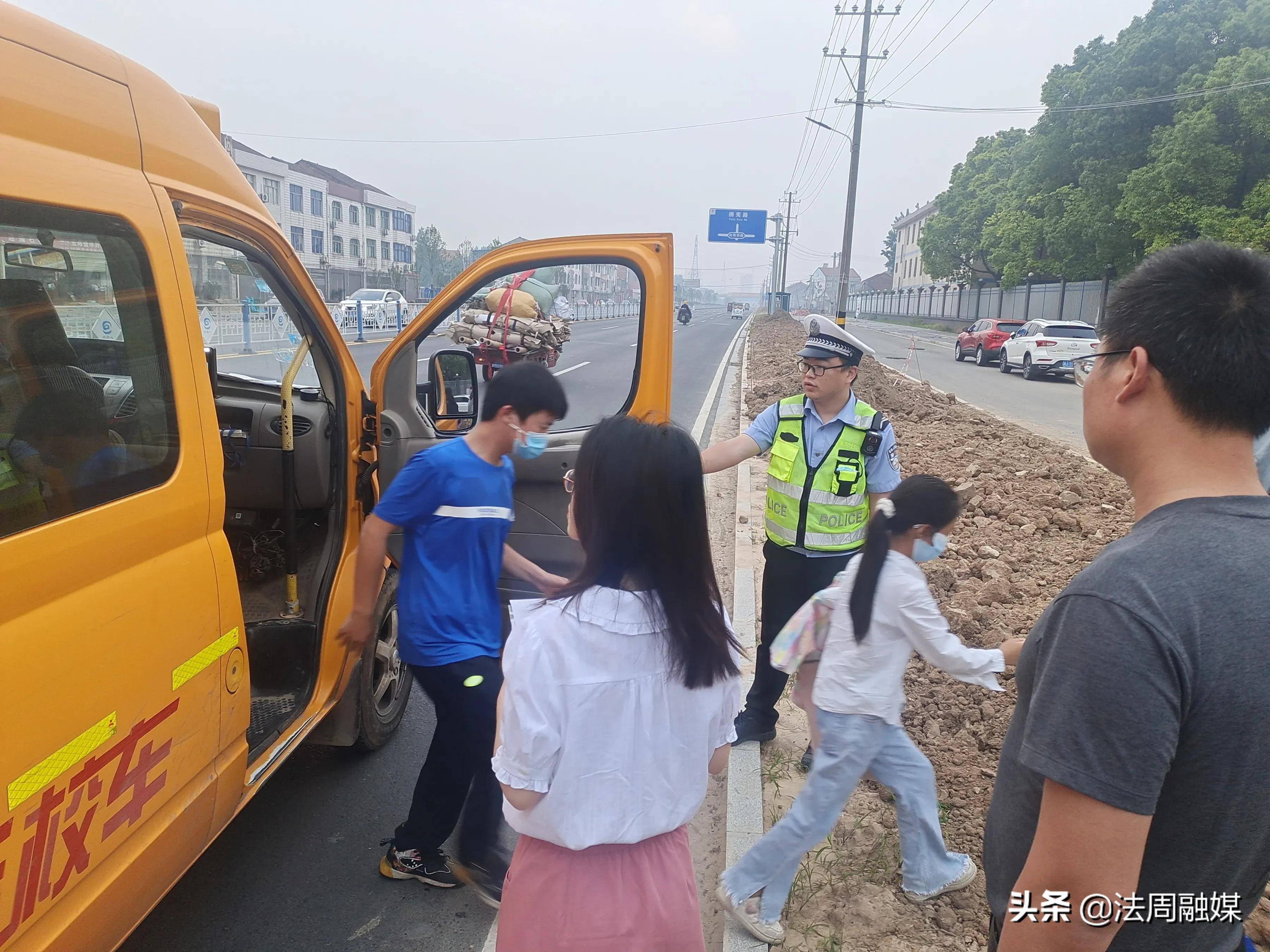 澧縣澧澹街道：開(kāi)展校車安全大檢查 筑牢學(xué)生平安上學(xué)路