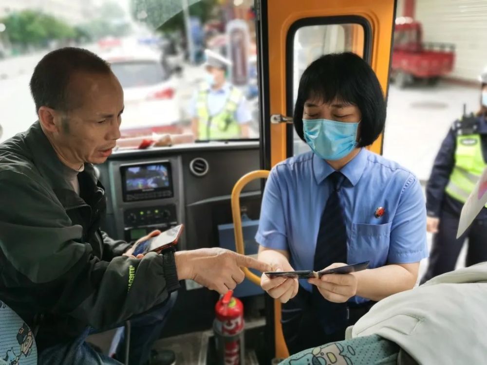檢察建議“回頭看”,筑牢校車運營安全“防護網” 檢察建議“回頭看”,筑牢校車運營安全“防護網”