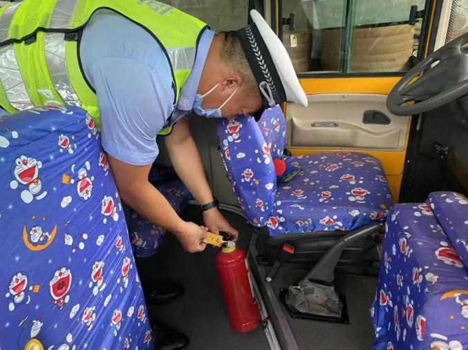 一線傳真 | 集安:抓實校車崗前培訓 擰緊校車安全“閥門” 一線傳真 | 集安:抓實校車崗前培訓 擰緊校車安全“閥門”