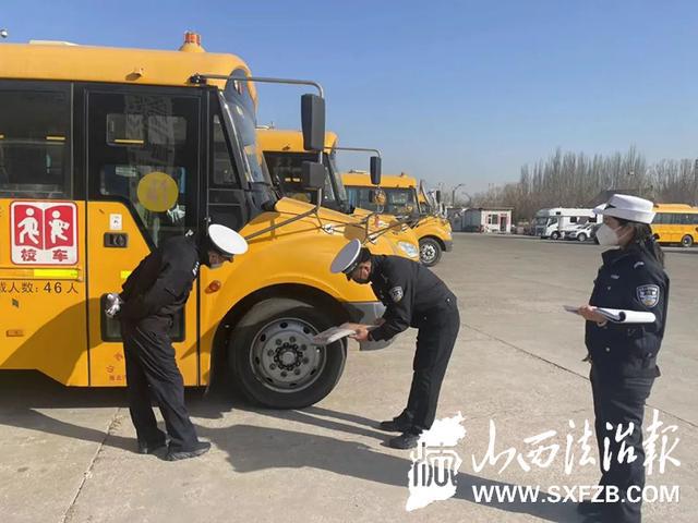 大同交警六大隊深入校車企業開展安全教育活動/ 大同交警六大隊深入校車企業開展安全教育活動