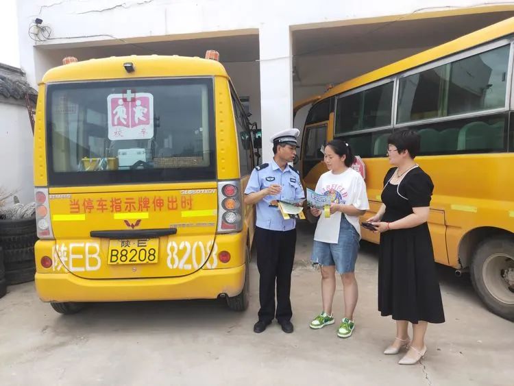 暑期模式已開啟 校車封存更安全 圖片