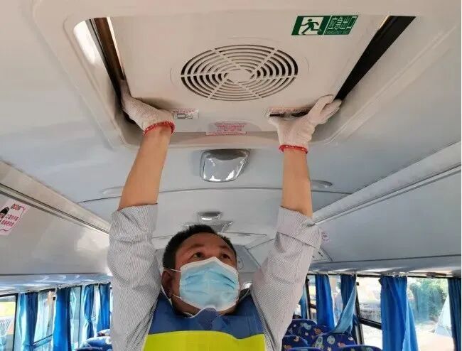 【沈家中學,中心校-安全】學生乘坐校車安全指南 圖片