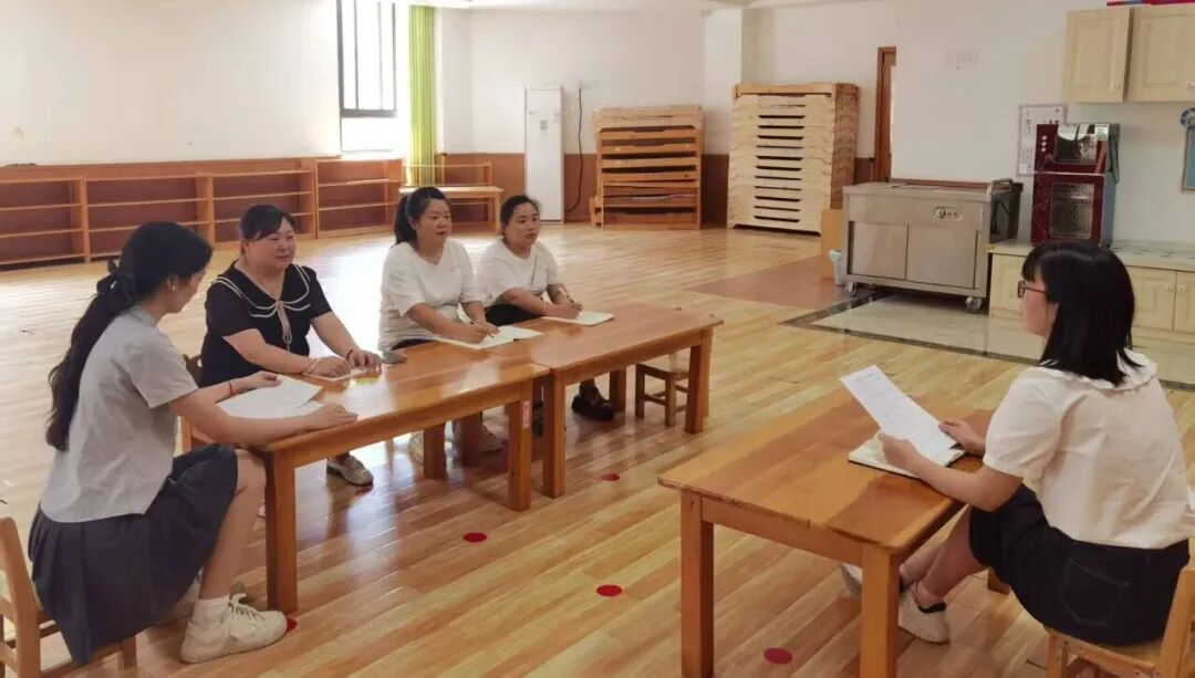 安全乘校車 平安伴我行——濱江泰合幼兒園校車安全應急演練 安全乘校車 平安伴我行——濱江泰合幼兒園校車安全應急演練