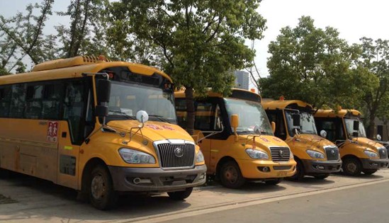 物美價(jià)不廉 校車(chē)安全呼喚理性采購(gòu)